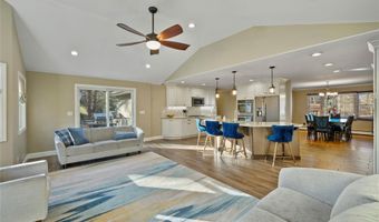 3 Bell Ct, Airmont, NY 10901