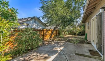 500 Poplar Pl, Ashland, OR 97520