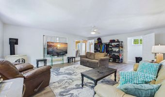 40 Meadow Dr, Bar Harbor, ME 04609