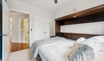 2101 MONROE N 107, Arlington, VA 22207