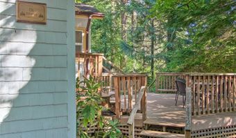 33823 State Route 706 E 2, Ashford, WA 98304