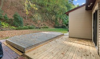 310 4TH St, Reading, PA 19607