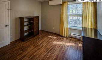 270 Elk Hill Dr, Banner Elk, NC 28604