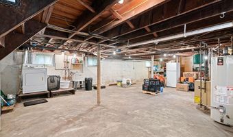 33 E GLOUCESTER Pike, Barrington, NJ 08007