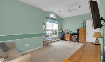 64 Symphony Ave, Bayville, NJ 08721