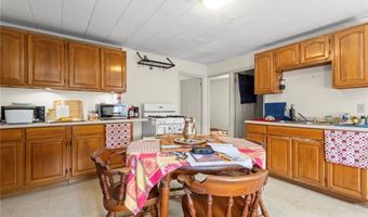 134 Duke St, East Greenwich, RI 02818