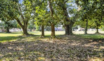1126 Judge Sekul Ave, Biloxi, MS 39530