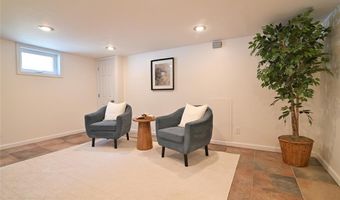 6208 Bixby Ave, Affton, MO 63123