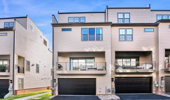43420 GRANDMOORE St, Ashburn, VA 20148