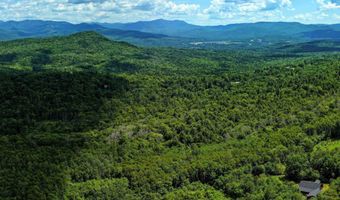 87 Glade Cir, Campton, NH 03223