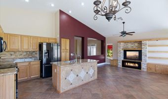 40809 N COURAGE Trl, Anthem, AZ 85086
