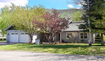 231 Tendoy St, Bellevue, ID 83313