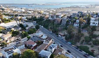 2691 Reynard, San Diego, CA 92103