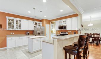 9 Pinyon Dr, Bluffton, SC 29909