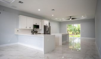 436 NW Dover Ct, Port St. Lucie, FL 34983