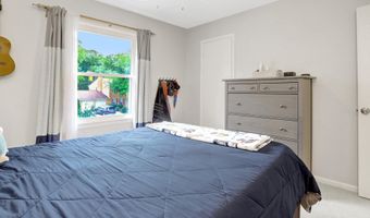 4518 FLINTSTONE Rd, Alexandria, VA 22306