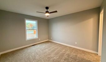 3212 Signal Point Dr, Allegan, MI 49010