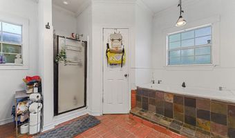 350 State St, Bay St. Louis, MS 39520