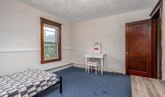 22 Orange St, Athol, MA 01331