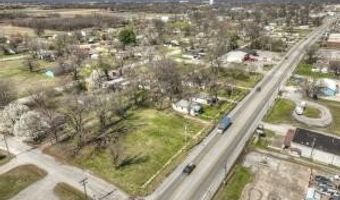 2227 Military Ave, Baxter Springs, KS 66713