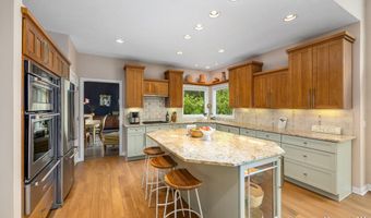 9171 Conservancy Dr NE, Ada, MI 49301