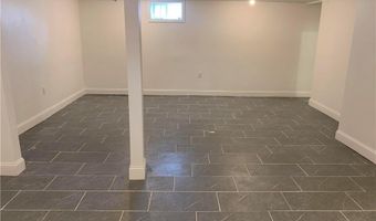 88 Reed St, Warwick, RI 02886