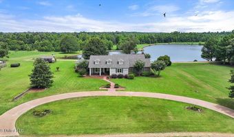 499 Breakwater Dr, Benton, MS 39039