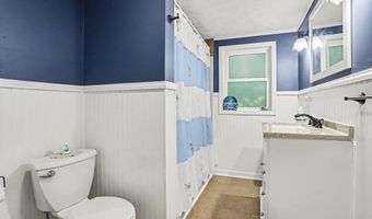 330 Catherine Ct, Allegan, MI 49010