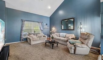 23882 Monroe St, Armada, MI 48005