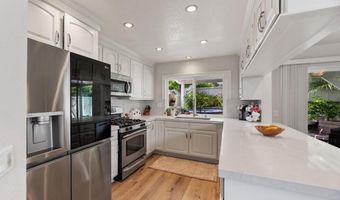 828 Bluewater Rd, Carlsbad, CA 92011