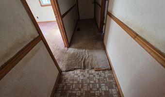 206 Harlem St, Bishopville, SC 29010