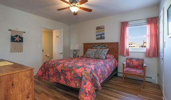 409 3rd St, Beach Haven, NJ 08008