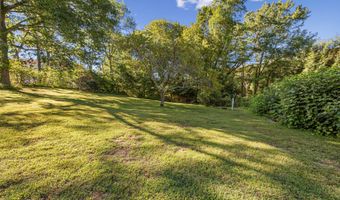 99 Lake Hayward Rd, Colchester, CT 06415