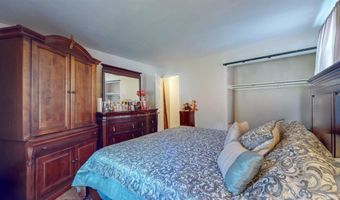 3 Stone Cir, Absecon, NJ 08201