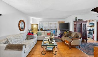 5376 Fairview Blvd 209, Los Angeles, CA 90056