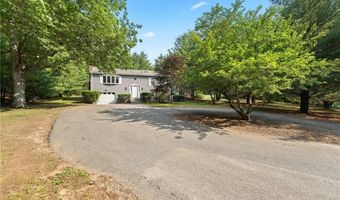 34 Winsor Ave, Johnston, RI 02919