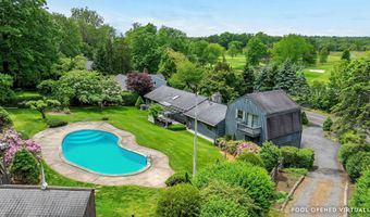 475 Hoyt St, Darien, CT 06820