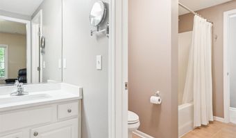408 NE Georgetown Blvd, Ankeny, IA 50021