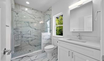 410 Morris Pl, Roselle, NJ 07203