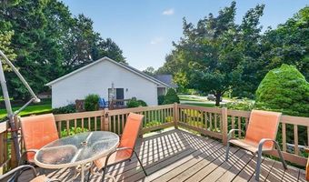 7774 E Ridge Dr, Almont, MI 48003