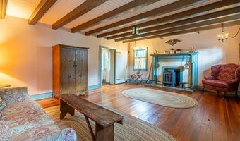 303 E Main St, Abingdon, VA 24210