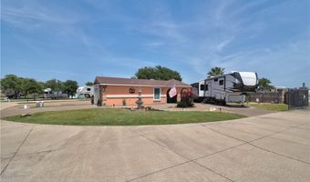 1 Augusta Cir, Aransas Pass, TX 78336