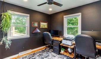 2515 Eisenhower Ave, Ames, IA 50010