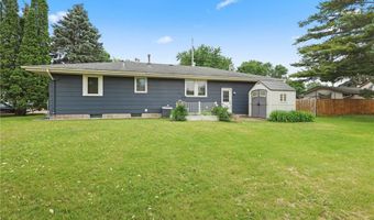 130 Chestnut St E, Annandale, MN 55302