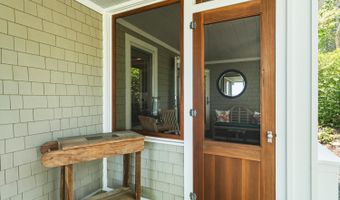 11 Grason Ln, Bar Harbor, ME 04609