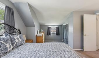 30 Clark Pl, Avenel, NJ 07001