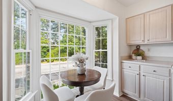 1270 CADDIE Dr, Arnold, MD 21012