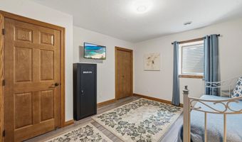 1402 Brophy Park Rd NW, Alexandria, MN 56308