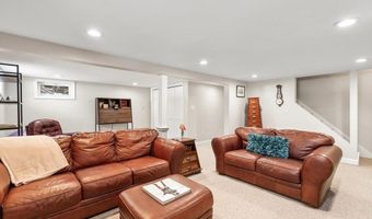 21 Marcia Rd, Wilmington, MA 01887