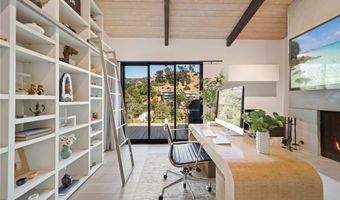 2522 Zorada Dr, Los Angeles, CA 90046